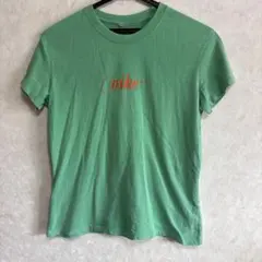 NIKE Tシャツ グリーン オレンジロゴ