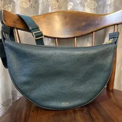 ecco レザー ショルダーバッグ ダークグリーンのサムネイル