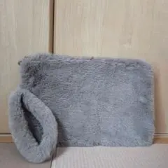 EarthMusic＆ecology　クラッチバッグ　ポーチ　グレー