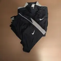 最終美品NIKEブラック地（ブラック×グレー） ジャージ上下セット サイズＳ