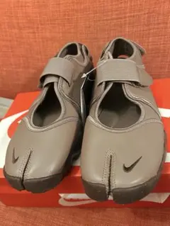 2026年最新】nike エアリフト レザー 24の人気アイテム - メルカリ