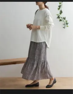 アーバンリサーチドアーズ　ティアードスカート　マキシ　ロング　花柄　くすみ