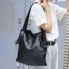 BEAURE カウレザー 2WAY ハンドル トートバッグ　黒　【美品】のサムネイル