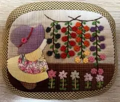 ★新作★ポーチ＆ミニ財布　スーちゃん＆お花　ブラウン系　ハンドメイド　刺繍