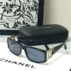 CHANEL　シャネル　サングラス　ブラック　黒　ココマーク　GD金具　正規品のサムネイル