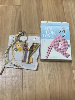 ラブブ　イニシャルチャーム　Y