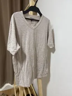 VネックTシャツ 2枚セットのサムネイル