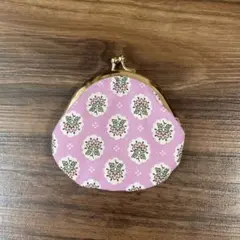 花柄ピンクがま口財布