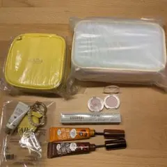 【新品未使用】ポーチ・チャーム、ミラー【一部お試し】コスメ