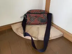 ヴィヴィアンウエストウッド　ショルダーバッグ