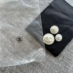 ノベルティ CHANEL ロゴパッチ ハーフパンツ(杢グレー) - メルカリ