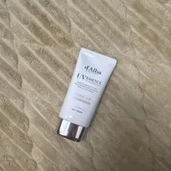 d'Alba ダルバ ウォータフル トーンアップサンクリーム/パープル 50mL