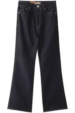 【新品】YANUK セミフレアデニム　ヤヌーク　デニム　ジーンズ