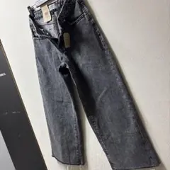 新品未使用❣️リーバイス❣️シルバータグ❣️LOW BAGGY CROP❣️ワイド❣️