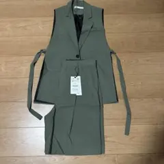 【ZARA】新品未使用 緑 ベスト&パンツセット
