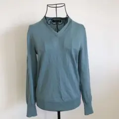 即購入OK！現品限り！美品　アンタイトル青緑色 Vネック長袖ニットセーター