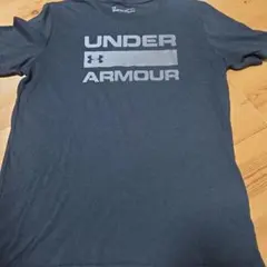 UNDER ARMOUR　Tシャツ