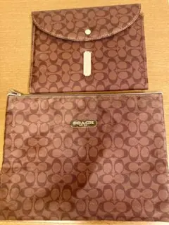 COACH シグネチャー ポーチ 2点セットのサムネイル