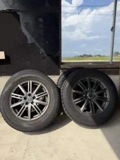 【バリ山 22年製】215/65R16 スタッドレス ホイール4本 フォレスター バリ山 22年製】215/65R16 スタッドレス ホイール4本 フォレスター
