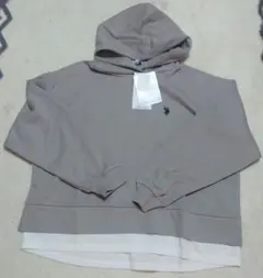 ポロ フード付きパーカー ベージュ