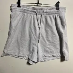 H&M メンズ スウェットショートパンツ ホワイトのサムネイル