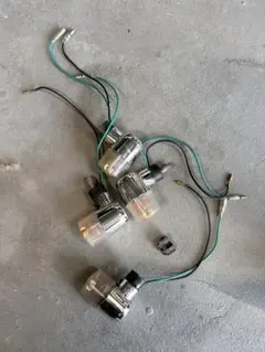ピエロピースG様専用ページ ヨーロピアンウインカー角型4個セットLED