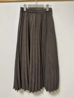 美品　RETRO GIRL プリーツスカート　ブラウン