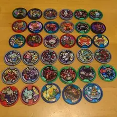 【さらに値下げ】妖怪ウォッチレアメダル 35枚セット 収納ケース付き