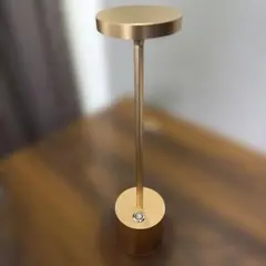 【未使用】LEDテーブルランプ｜BEXCEL（ゴールド）