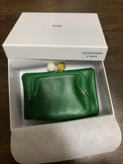 美品 箱付き】アニエスベー 二つ折り財布 がま口 緑 - メルカリ
