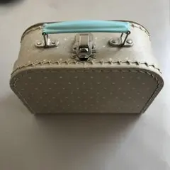 Item thumbnail for item 21507867-3ba7-4778-94a7-f83a7fee0e17