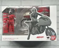 S.H.Figuarts 仮面ライダー新1号 & 新サイクロン号　開封品