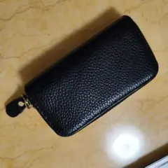 黒 レザー キーケース ジッパー式