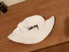 Stussy バケットハット ホワイト L/XLのサムネイル