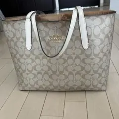 COACH ベージュ ☆シグネチャー ベージュ×ホワイト トートバッグ