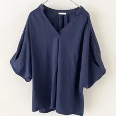 ジーユー　ノーカラーカットソー　美品　ネイビー　L