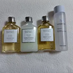旅行用シャンプー・コンディショナー・ボディソープセット／化粧水