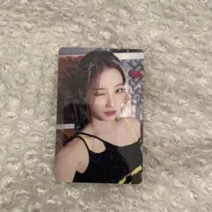 lesserafim　SPAGHETTI　カズハ