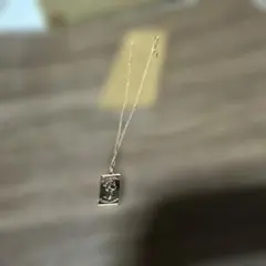 ゴールドキャラクターペンダントネックレス