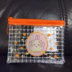 ちいかわ　うさぎ　メッシュポーチ　メッシュケース　フラットポーチ　コインパース