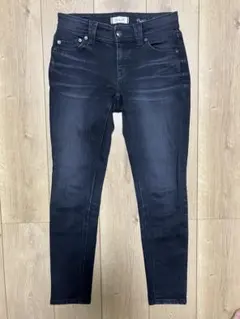 YANUK パトリシア アンクル　スキニー