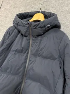 UNIQLO ユニクロ シームレスダウンジャケット ネイビー フーディー L