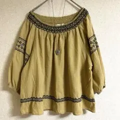 ニコアンド　刺繍　七分袖　ブラウス　マスタード　からし色　エスニック　チュニック