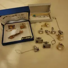 ネクタイピン　カフスまとめうり