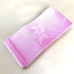 お値下げ　美品　正絹　半幅帯と帯留めセット　鮮やかなピンク　着物　浴衣　留袖めのサムネイル