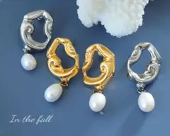 まーべりっく様　淡水パールピアス 2色、ヴィンテージ風ピアス 2色セット　新品