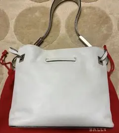 BALLY★ショルダーバッグ ホワイトのサムネイル