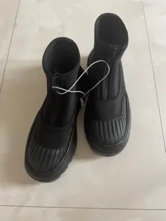 ZARAキッズ　トラックソール　アンクルブーツ