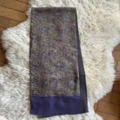 Yukiko Hanai 花柄スカーフ