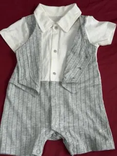 ベビー男の子 半袖ロンパース グレー ベスト風 フォーマル 美品